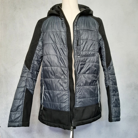 Gerry Black & Gray Boys XL Quilted Hooded Jacket with zipper - Picture 6 of 9